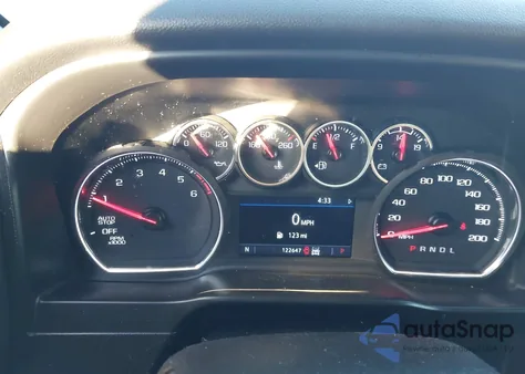 2021 Chevrolet Silverado 1500 4Wd Short Bed Rst/4Wd Standard Bed Rst из США, поврежденный, VIN 1GCUYEET4MZ122209